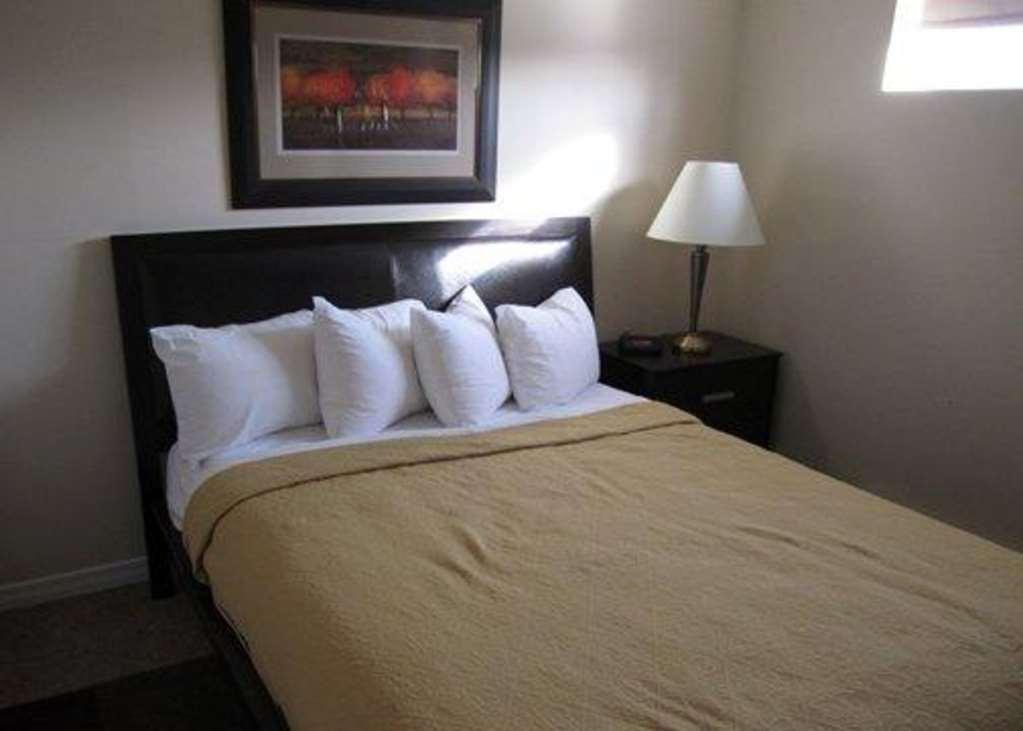 Quality Inn New Liskeard 部屋 写真